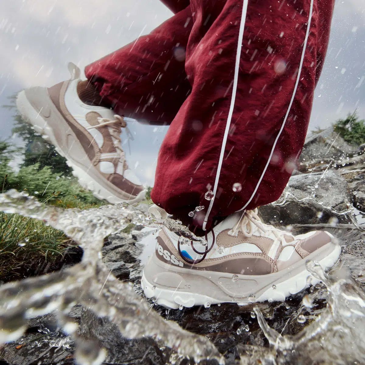 Women's Motu Sneaker - Gravitate/Light Songbird - Image 4